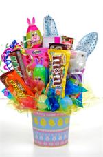 Our Easter Bunny has been very busy creating this festive Easter pale of mixed candy and Easter decorations. Say 
