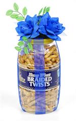 Our Honey Wheat Braided Pretzel Twist is a 36 oz. Barrel of fun. Let someone know you are thinking of them with this tasty treat. We offer same day delivery on all orders placed by 2 P.M.